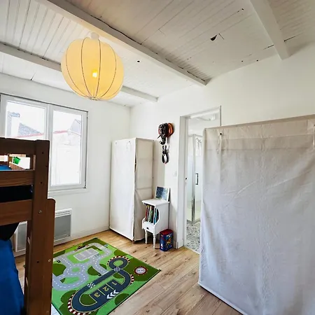 Charmante Maisonnette A Fouras, 200m De La Plage, Ideale Pour 4 Personnes - Fr-1-709-86 Dom wakacyjny Fouras