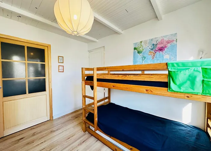 Сasa de vacaciones Charmante Maisonnette à Fouras, 200m De La Plage, Idéale Pour 4 Personnes - Fr-1-709-86