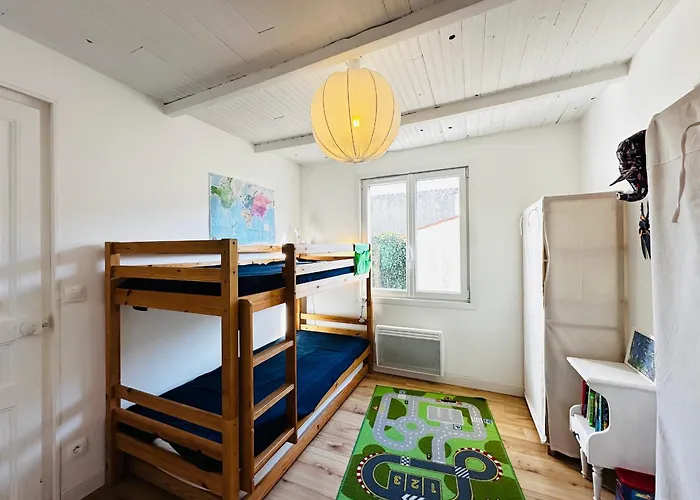 Charmante Maisonnette A Fouras, 200m De La Plage, Ideale Pour 4 Personnes - Fr-1-709-86 * פוראס